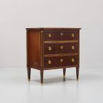 1118 7424 CHEST OF DRAWERS